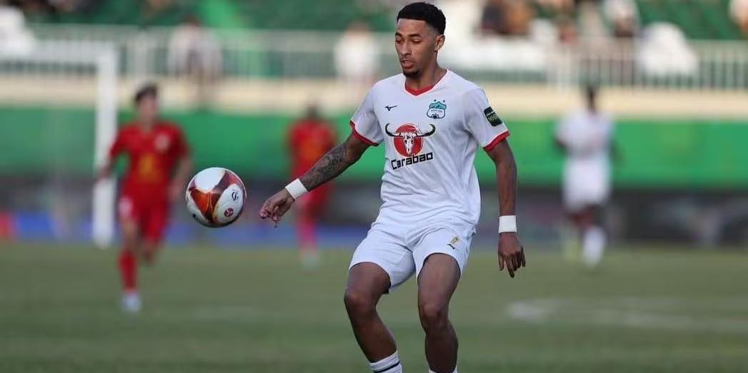 Atacante Paollo Madeira Oliveira voltava de partida pelo Campeonato Vieitnamita 