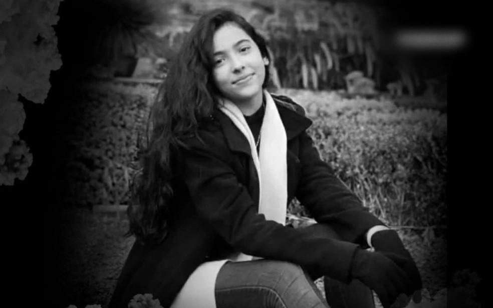 Jasminy Reis Lira estudante que morreu em acidente de trnsito em Gois Foto ReproduoRedes Sociais